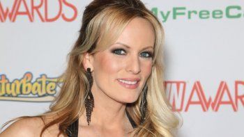 Una actriz porno se siente libre de hablar sobre su relación con Trump
