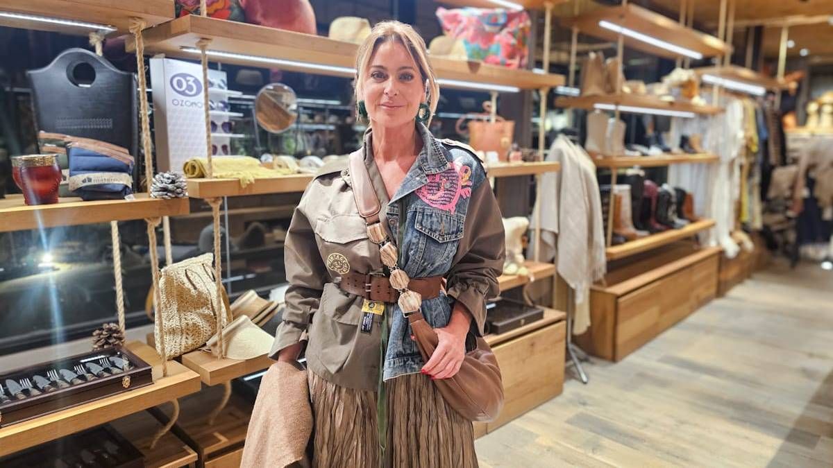 Karina Mazzoco en El Almacén. Karina Mazzoco en El Almacén.