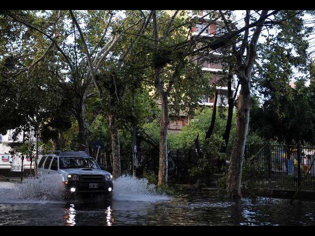 La Presidente comprometió ayuda para los municipios bonaerenses afectados por el temporal