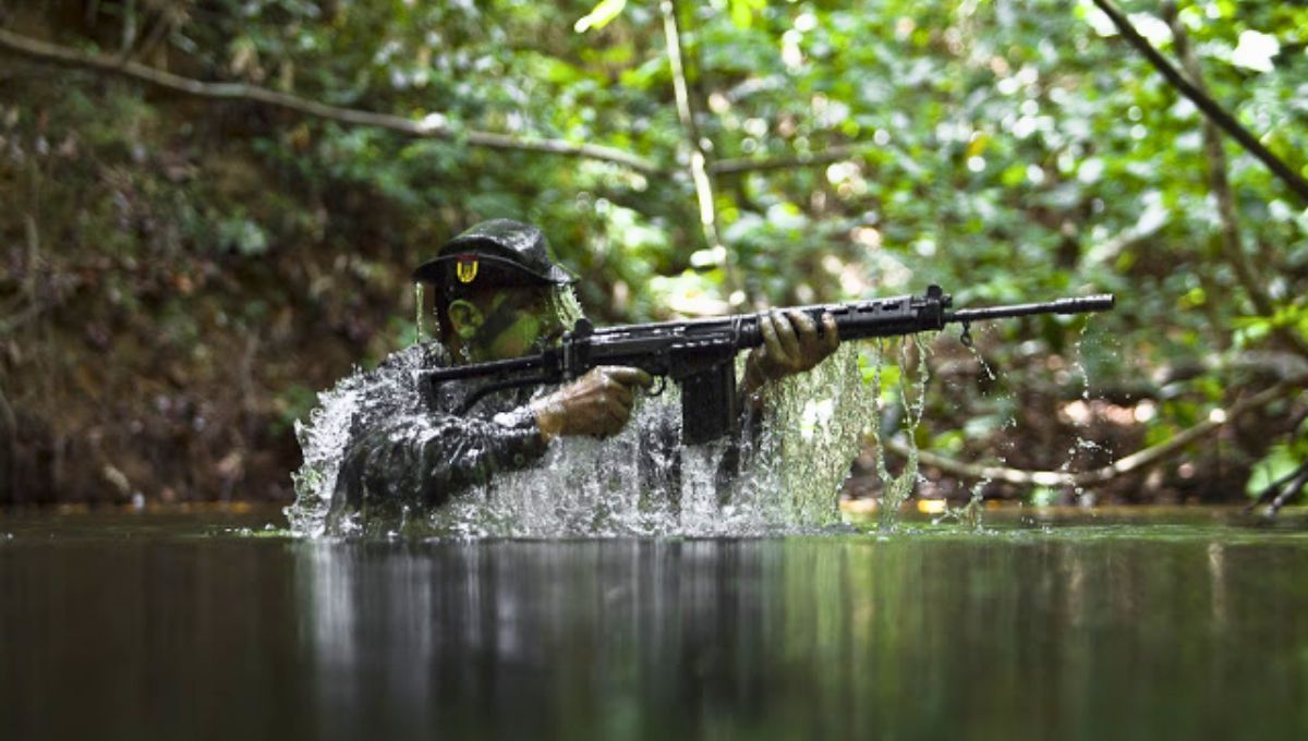 El ejército que opera en la selva más inaccesible del mundo: así es su duro entrenamiento