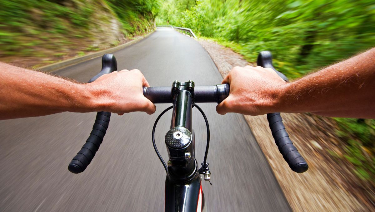 ¿Cómo se puede mejorar el rendimiento en la bicicleta?