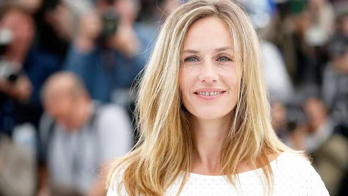 Cecile De France. Tiene una magnífica actuación en la película