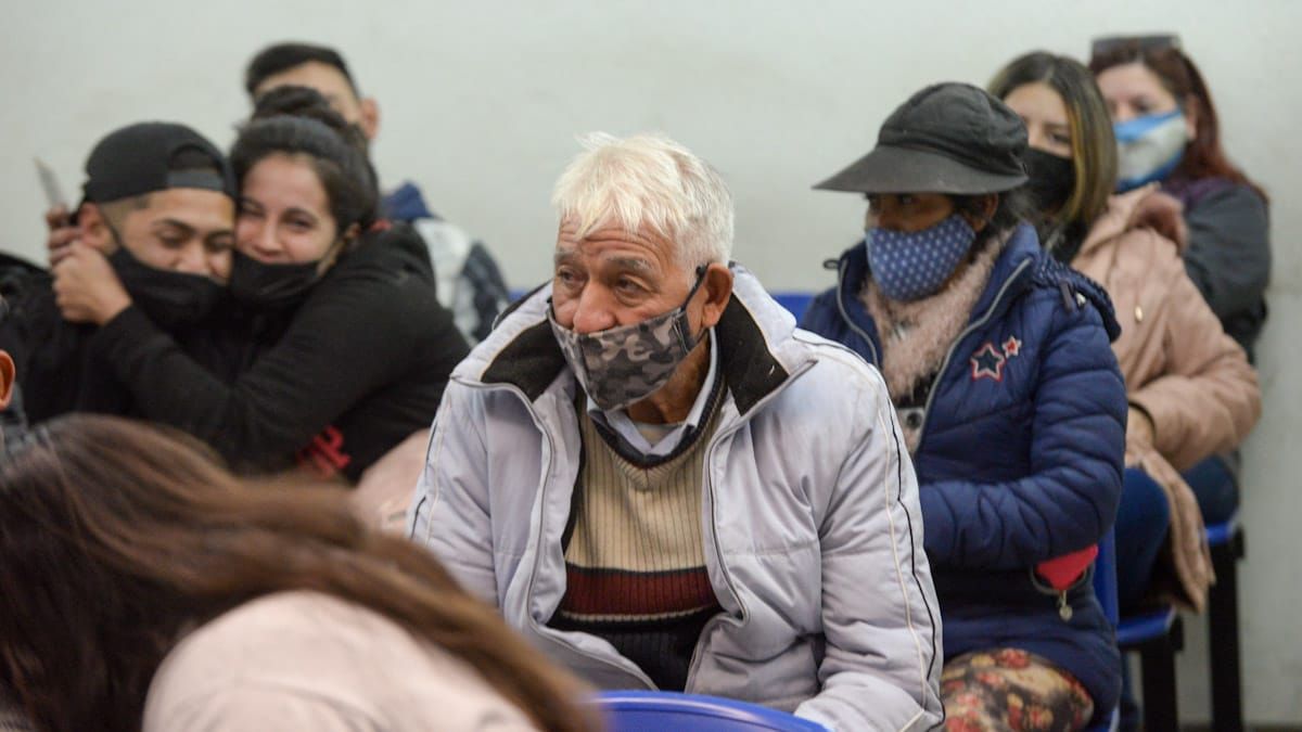 El medio aguinaldo, que equivale el 50% del ingreso mensual, se otorga en junio y diciembre.