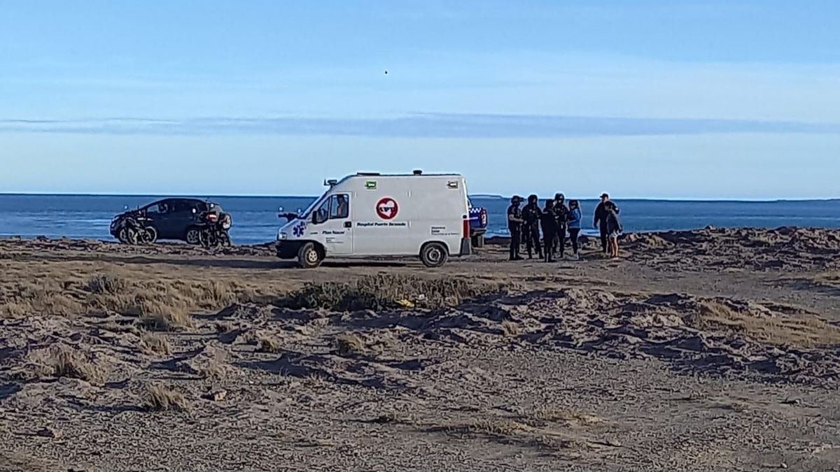 Un hombre corría por un descampado y descubrió un cuerpo descuartizado