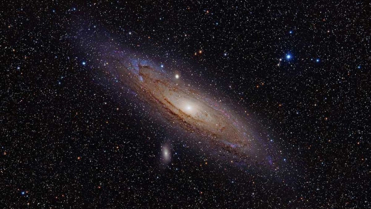 El universo está repleto de miles de millones de galaxias.