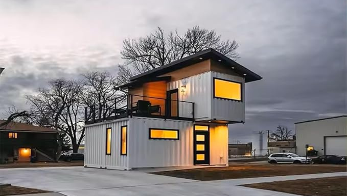 Dos pisos y cuatro dormitorios: como es la casa prefabricada que se vende por menos de 28.000 dólares