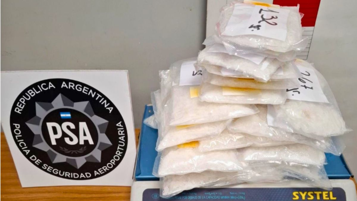 La metanfetamina que secuestraron en uno de los procedimientos. La metanfetamina que secuestraron en uno de los procedimientos.