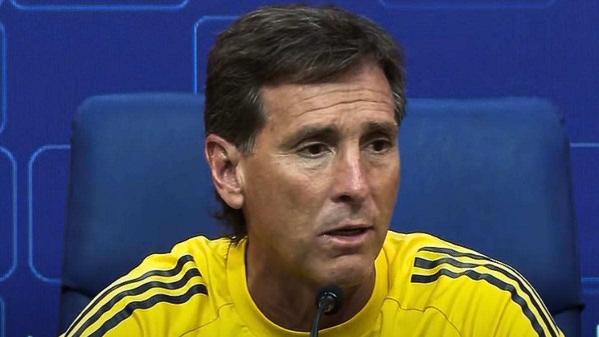 Claudio &Uacute;beda fue apuntado por Oscar Ruggeri tras la derrota de Boca ante Estudiantes.