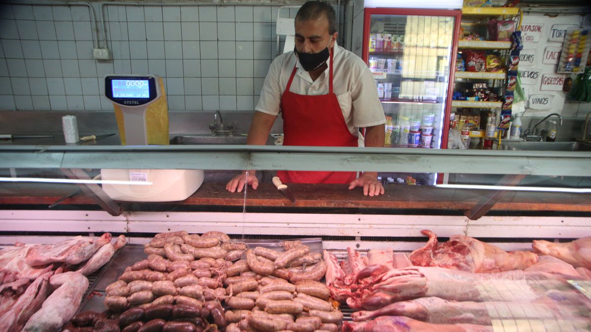 Caen las ventas en las carnicerías ya que no baja el precio de los pruductos. La carne cada vez más cara