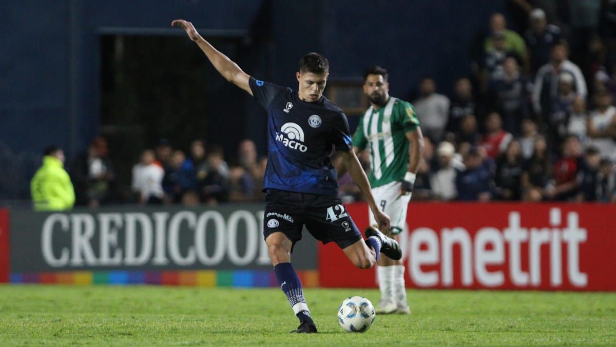 Independiente puso todo en el segundo tiempo pero no le alcanzó (UNO/Nicolás Ríos) Independiente puso todo en el segundo tiempo pero no le alcanzó (UNO/Nicolás Ríos)