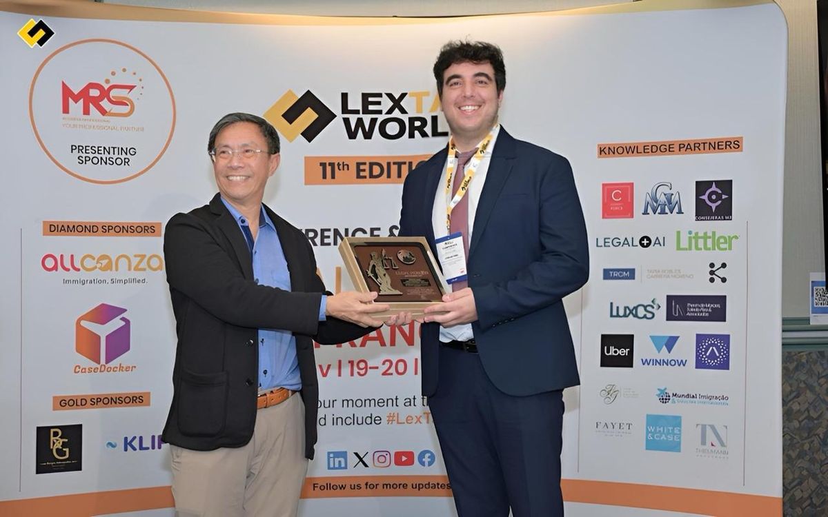 El premio al Abogado del Año 2025 que le dio LexTalk World en California al mendocino Hernán Simó. El premio al Abogado del Año 2025 que le dio LexTalk World en California al mendocino Hernán Simó.