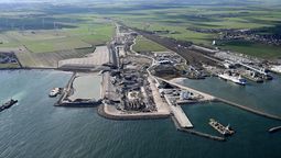 La autopista submarina más larga del mundo: un túnel de 18 kilómetros que flota en el fondo del mar