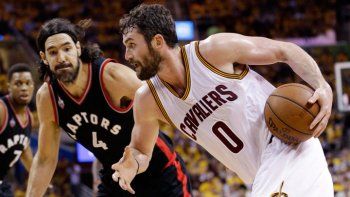 Los Raptors de Scola perdieron y Cleveland es finalista de la NBA
