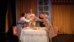 Una obra que ya conquistó el corazón del público mendocino y que se despide del año con nuevas funciones. Una obra que ya conquistó el corazón del público mendocino y que se despide del año con nuevas funciones.