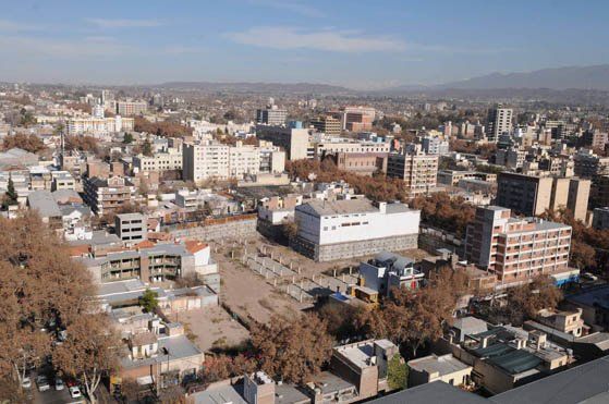 En junio reinician la construcción de un shopping en el pozo de Maristas