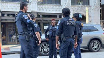 El momento de tensión que se vivió en una cabina de votación y que generó un fuerte operativo policial