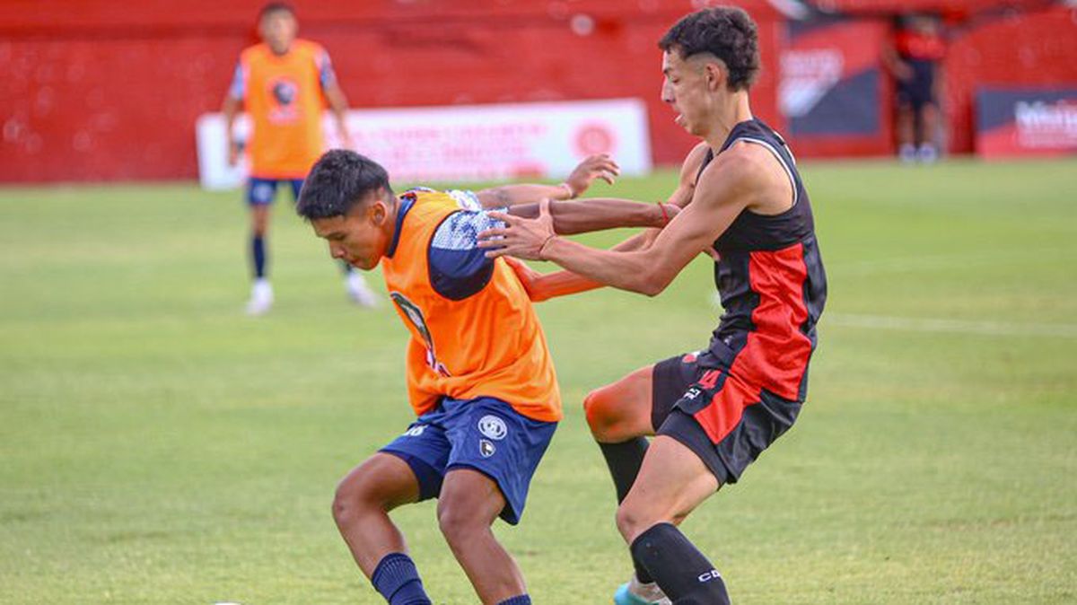 Dos intensos partidos jugaron Deportivo Maipú e Independiente Rivadavia Dos intensos partidos jugaron Deportivo Maipú e Independiente Rivadavia