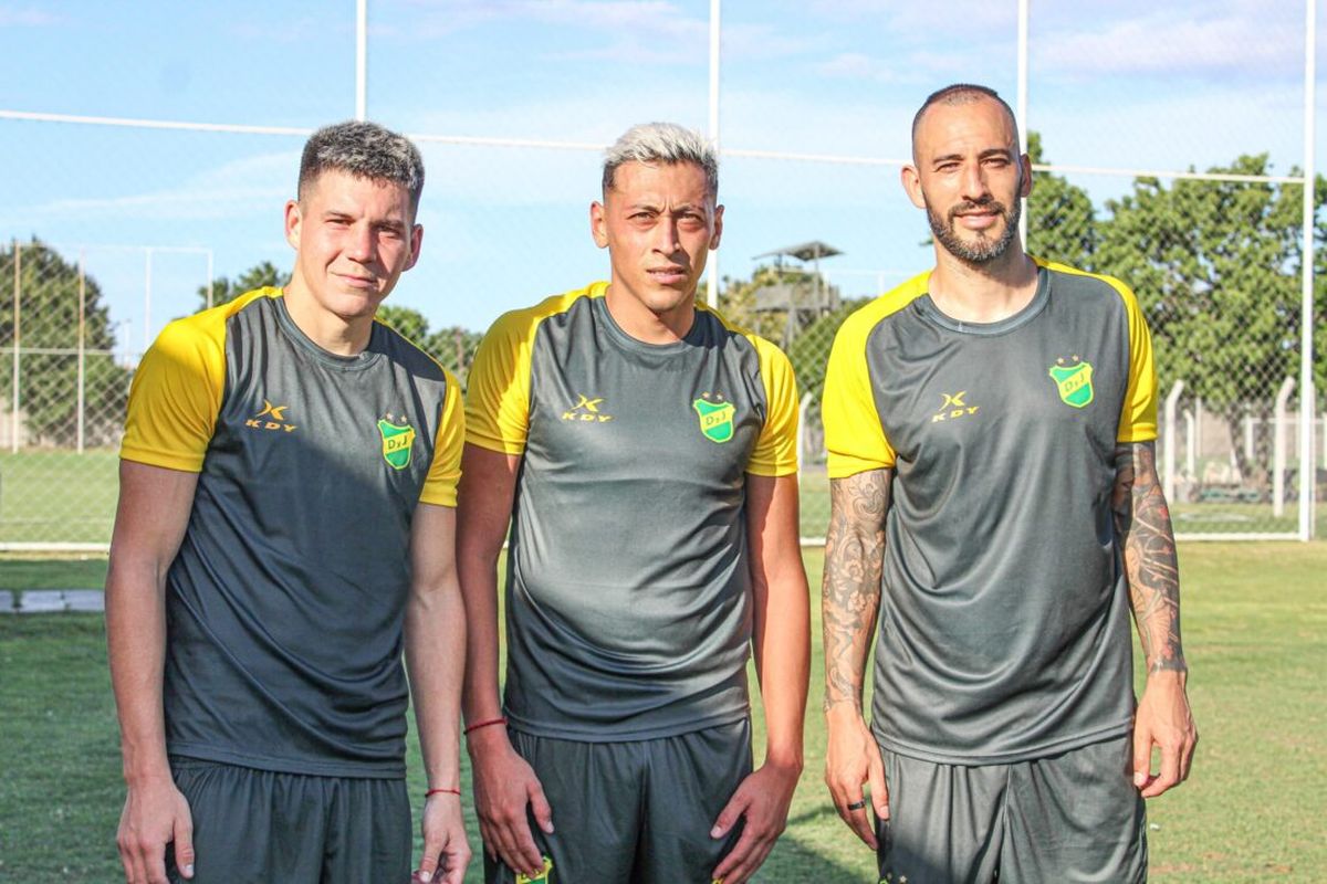 Romero sumó pocos minutos en el Halcón de Varela. Romero sumó pocos minutos en el Halcón de Varela.