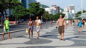 Gana terreno el Sida entre los jóvenes de Brasil y preocupa a Dilma