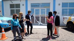 Anabel Fernández Sagasti y Flor Destéfanis en la inauguración de la Agencia de Seguridad Vial en Santa Rosa.