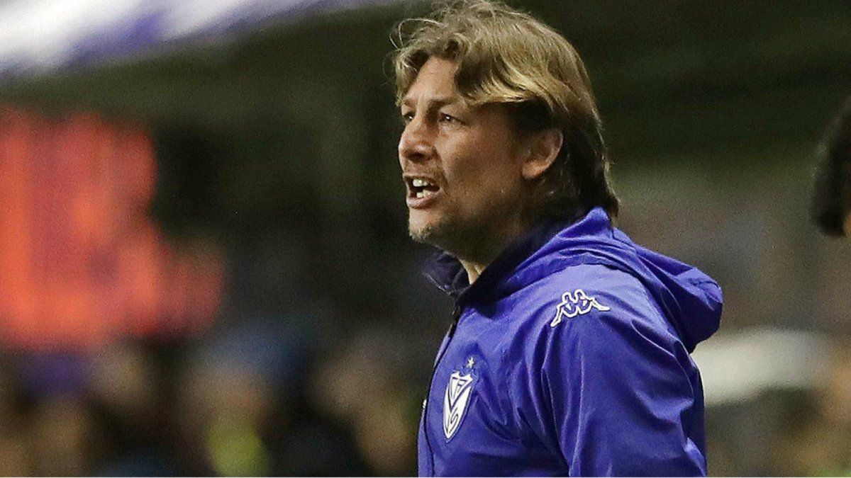 Gabriel Heinze podría hacer su primera experiencia como DT en el exterior.