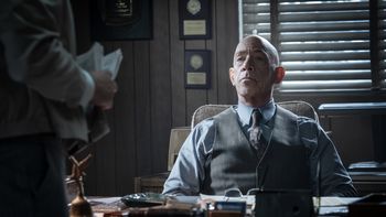 Me quedé hasta las 2 de la mañana viendo la nueva serie de Prime Video y se la recomiendo a todo el mundo