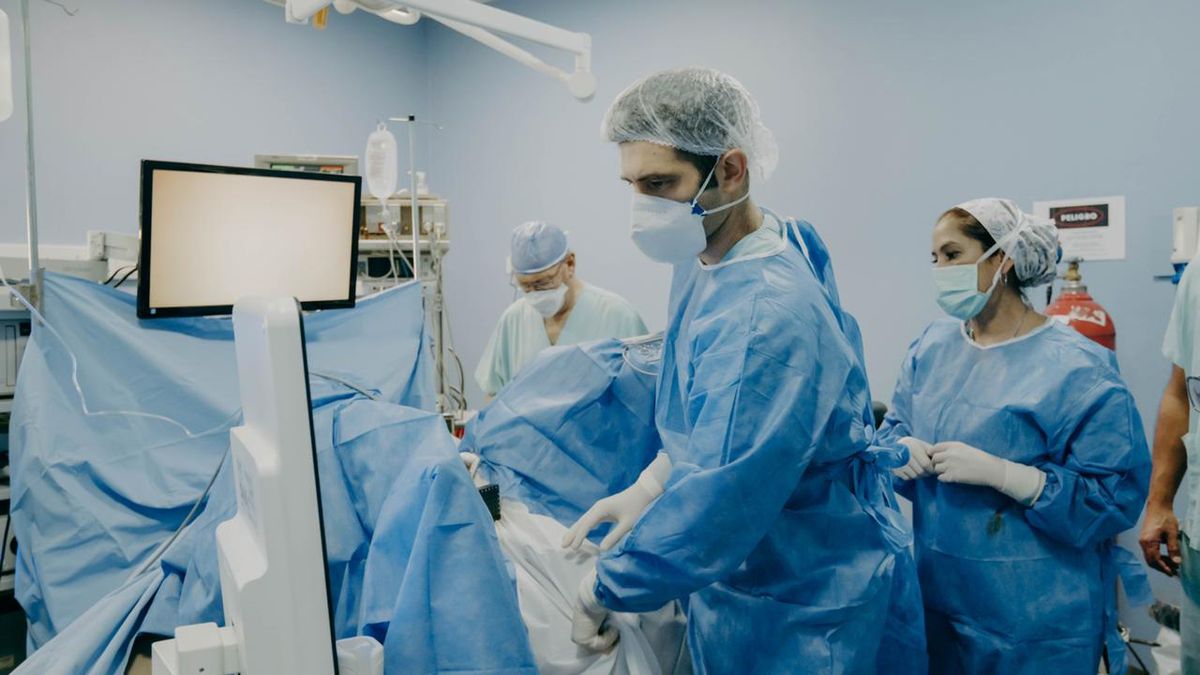 La cirugía es una opción muy aconsejable para tratar de curar el cáncer de próstata La cirugía es una opción muy aconsejable para tratar de curar el cáncer de próstata