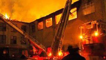 Murieron 23 personas en un tremendo incendio en un centro para enfermos mentales en Rusia