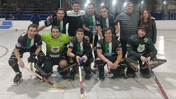 Banco Mendoza lidera el torneo Apertura de hockey sobre patines