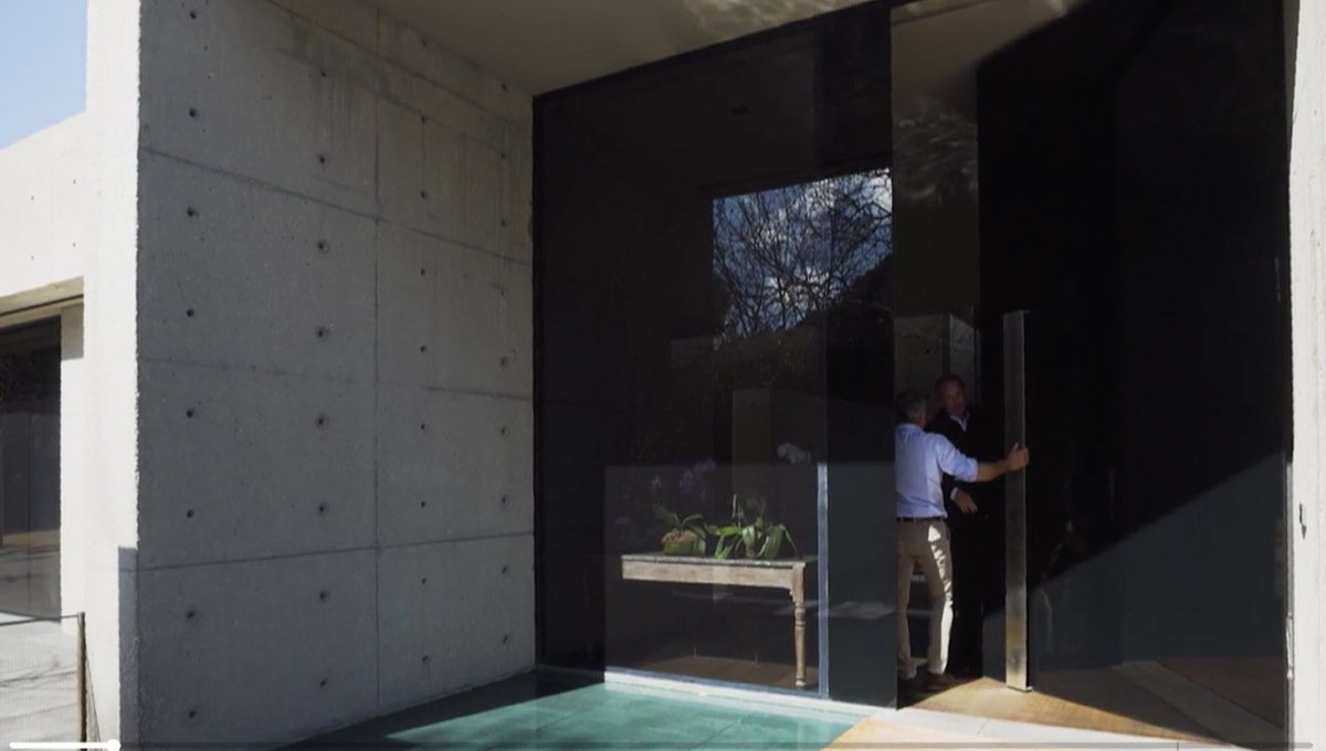 Así es la moderna casa donde vive Carlos Sainz Jr.: está en Madrid y es muy lujosa. Así es la moderna casa donde vive Carlos Sainz Jr.: está en Madrid y es muy lujosa.