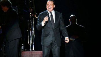 Luis Miguel se presentó en GEBA ante 20 mil personas