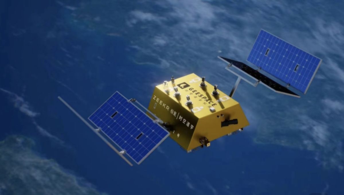 China está desarrollando la fábrica más grande del país, en colaboración con la Corporación de Ciencia y Tecnología Aeroespacial de China y el gobierno local de Hainan, con el objetivo de producir 1.000 satélites al año China está desarrollando la fábrica más grande del país, en colaboración con la Corporación de Ciencia y Tecnología Aeroespacial de China y el gobierno local de Hainan, con el objetivo de producir 1.000 satélites al año