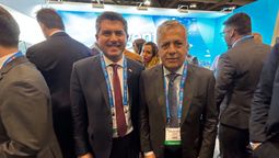 El gobernador de Mendoza inició su gira en Canadá, donde coincidió con su par de San Juan, Marcelo Orrego.