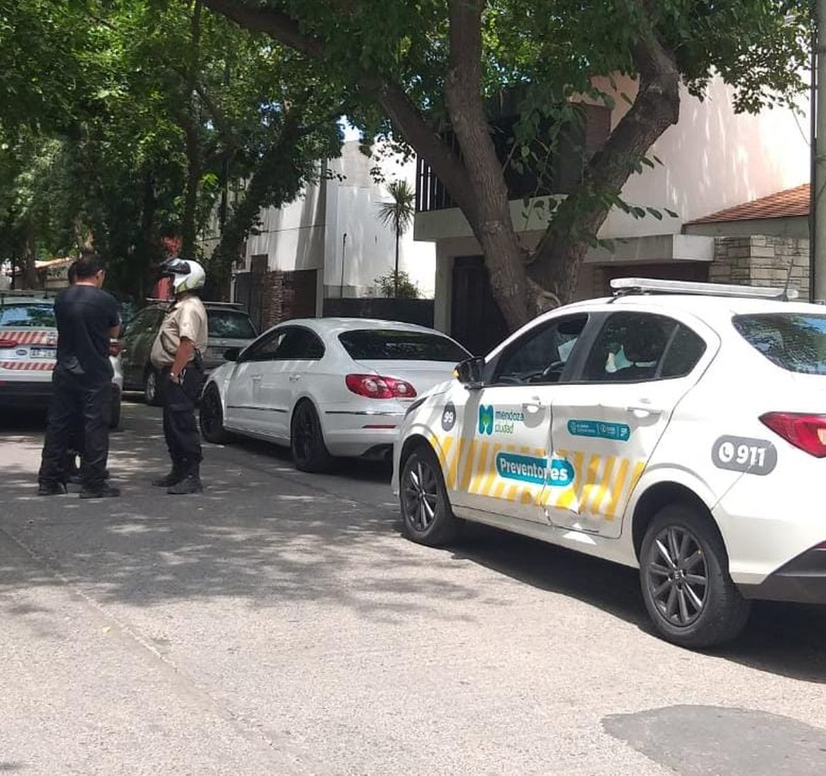 Agentes de tránsito detuvieron en Ciudad al conductor del vehículo que había atropellado y huido un día antes.