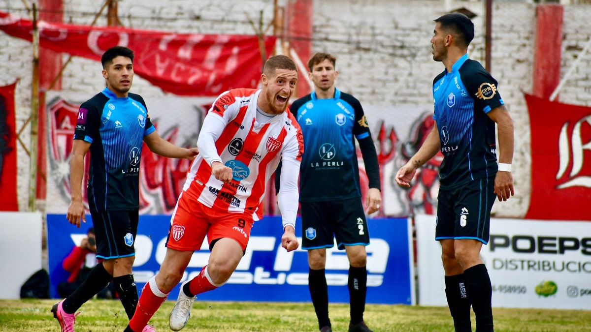 Germán Sosa estará en la delantera del Atlético San Martín. Germán Sosa estará en la delantera del Atlético San Martín.