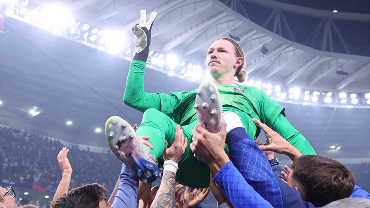 Quién es Matvei Safonov, el héroe del PSG tras su consagración en la Copa Intercontinental 2025