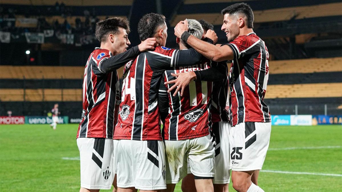 Central Córdoba pasó a los octavos de&nbsp; final de la Copa Sudamericana.