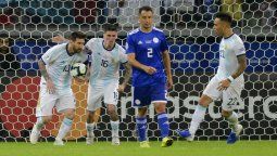 Argentina tampoco pudo con Paraguay y empató en su segunda presentación copera