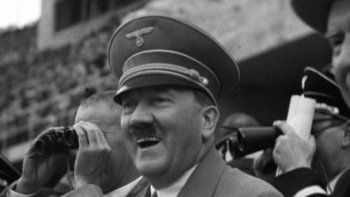Acusan a político alemán de parafrasear a Hitler