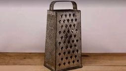 Cómo sacar el óxido de un rallador de cocina con este truco casero de la abuela