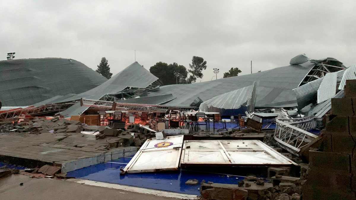 Las ráfagas de viento que alcanzaron los 140 kilómetros por hora.