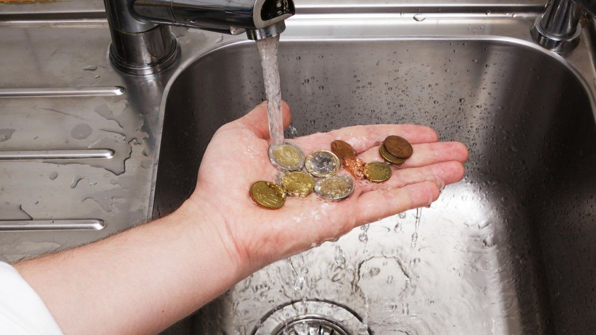 Limpiar monedas. Limpiar monedas.