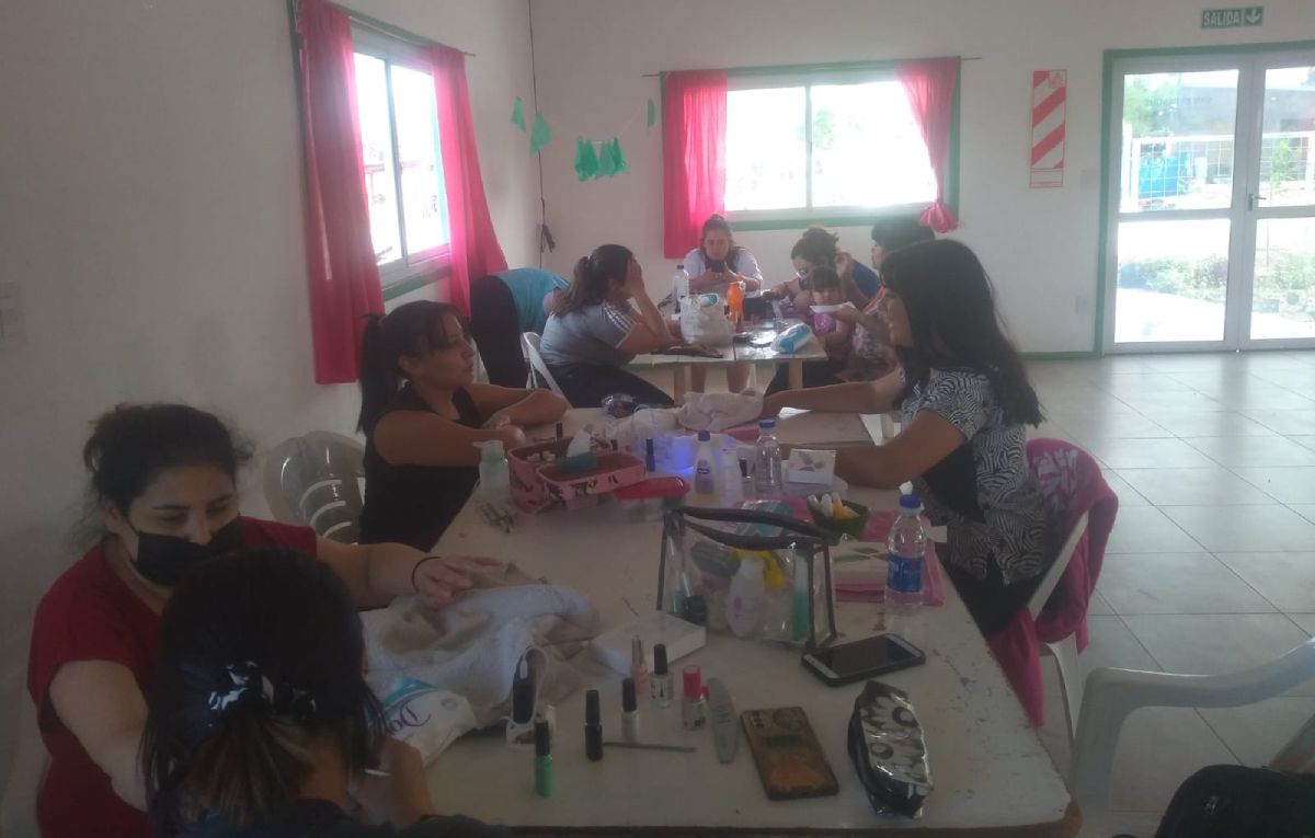 Se le dan variados usos al edificio donado por Vendimia Solidaria y la Fundación Grupo América en General Alvear. Se le dan variados usos al edificio donado por Vendimia Solidaria y la Fundación Grupo América en General Alvear.