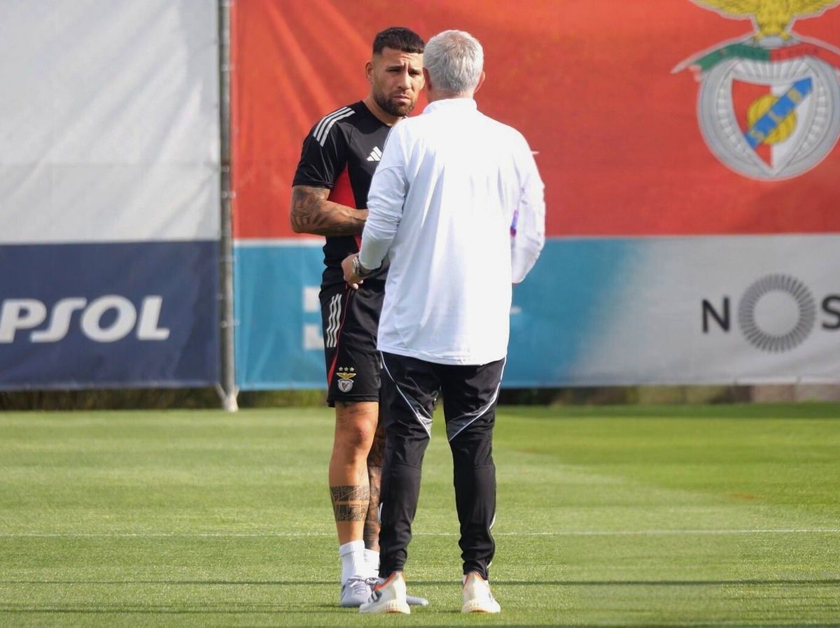 El t&eacute;cnico portugu&eacute;s sigue eligiendo a Otamendi como su capit&aacute;n.