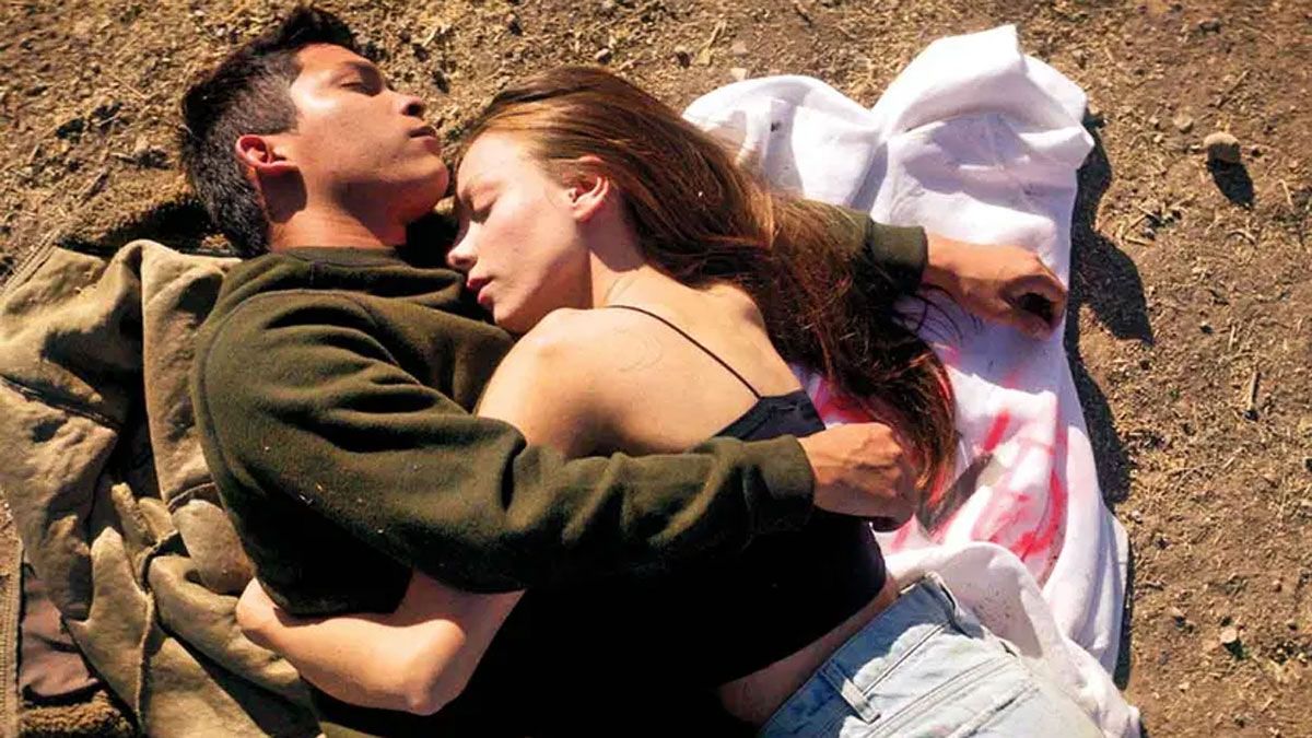 La actriz Ester Expósito interpreta a Mónica Aldama en la película de Netflix.