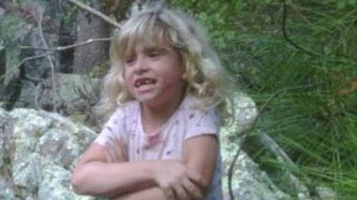 La niña de la familia desaparecida y la última foto que se conoce de ella. La niña de la familia desaparecida y la última foto que se conoce de ella.