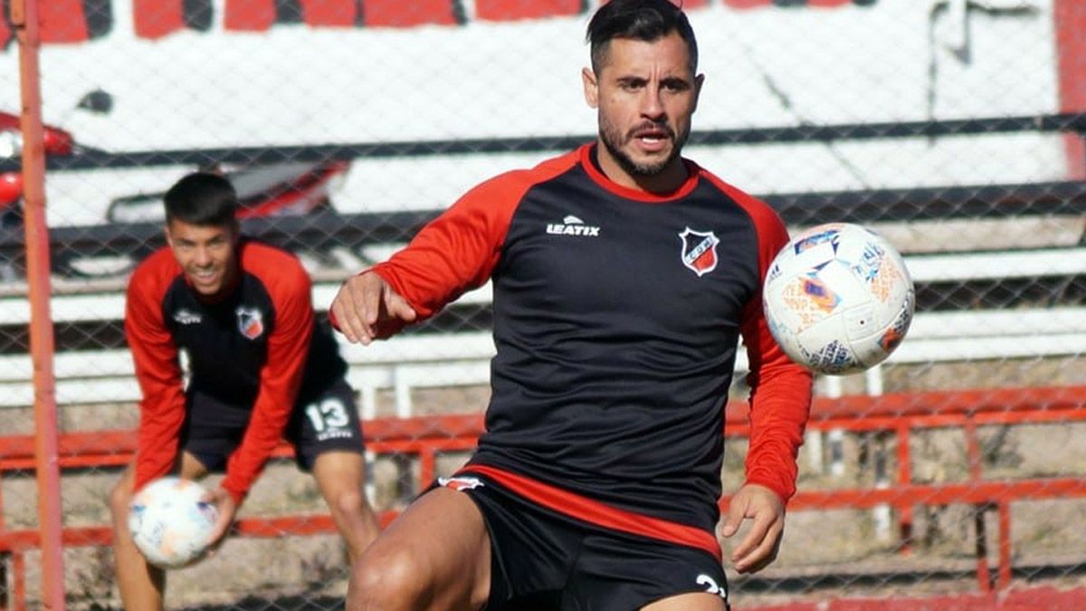 El Toro Parisi afronta su cuarta etapa en el Deportivo Maipú