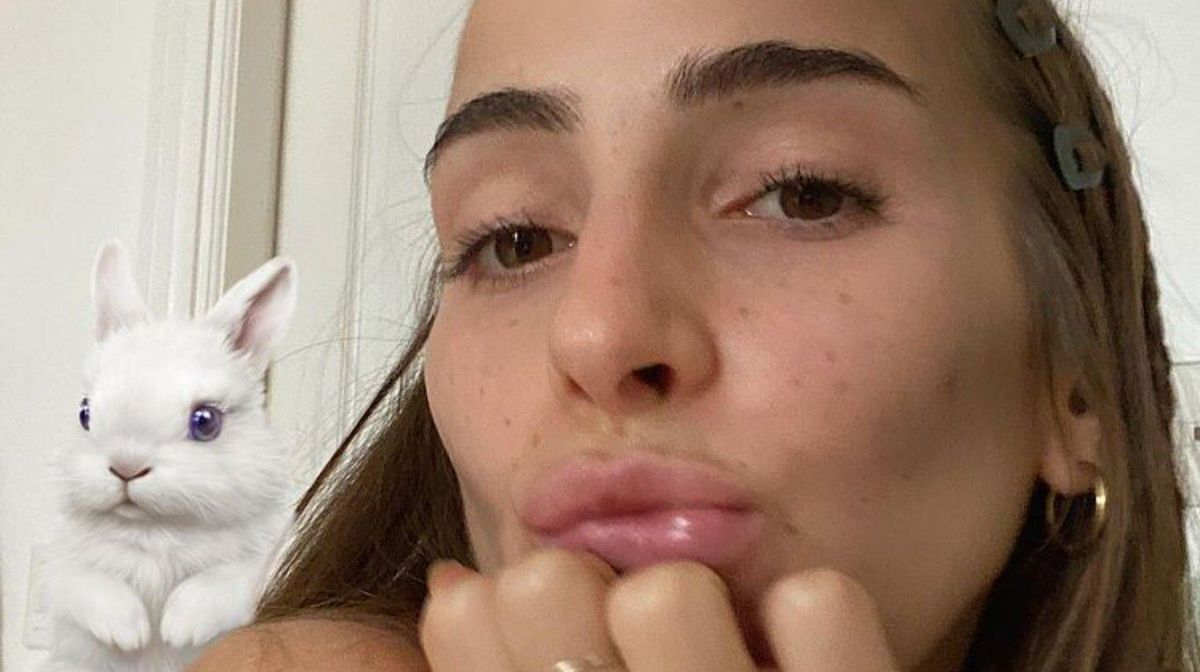 Se viralizan selfies privadas de Ámbar de Benedictis en el baño y revienta Instagram