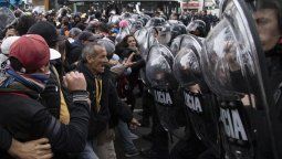 Caos en Buenos Aires por los acampes