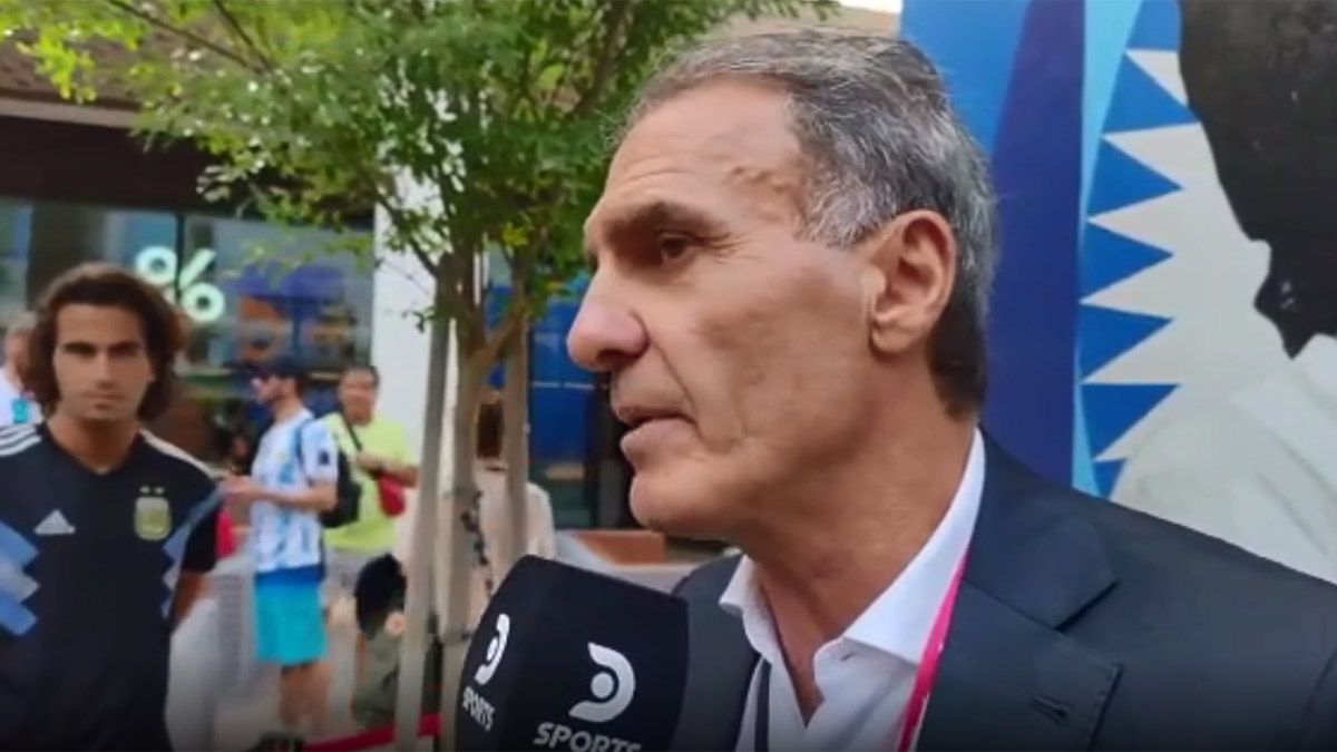 Oscar Ruggeri habló con Diario UNO en la previa del Mundial Qatar 2022.